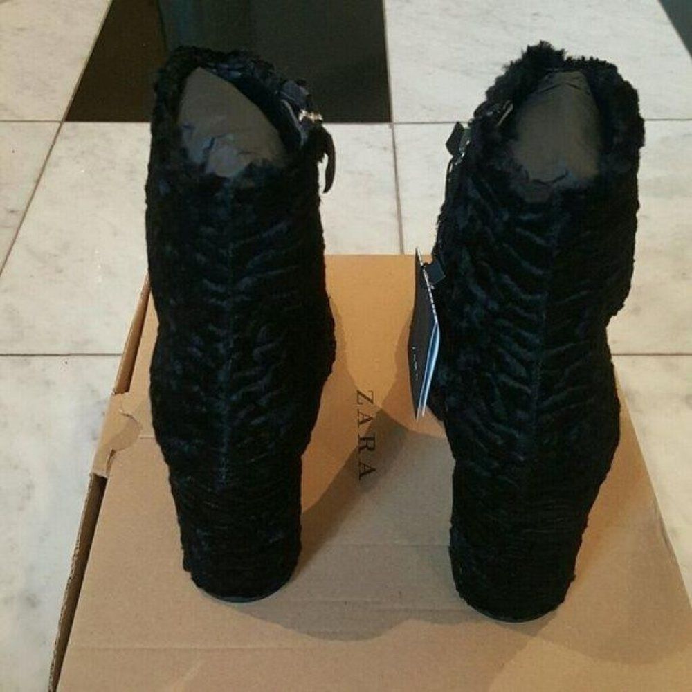 Zara Faux Fur Ankle Chunky Heeled Ankle Booties 6 6.5 - Picture 5 of 8